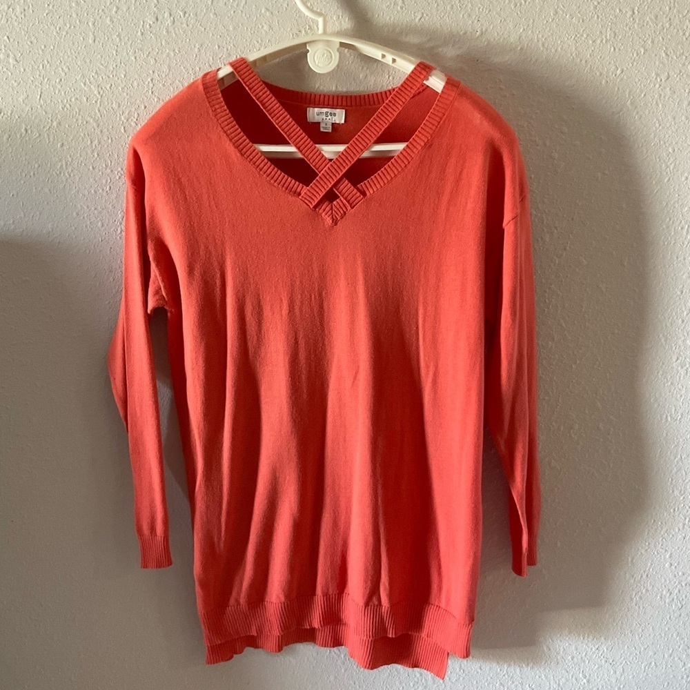 Umgee V-neck Tunic Strappy Bodice Melon Orange Light Pullover Sweater Women’s S